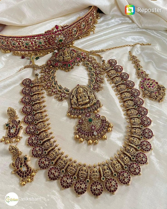 Kuntina Super South Indian Necklace set