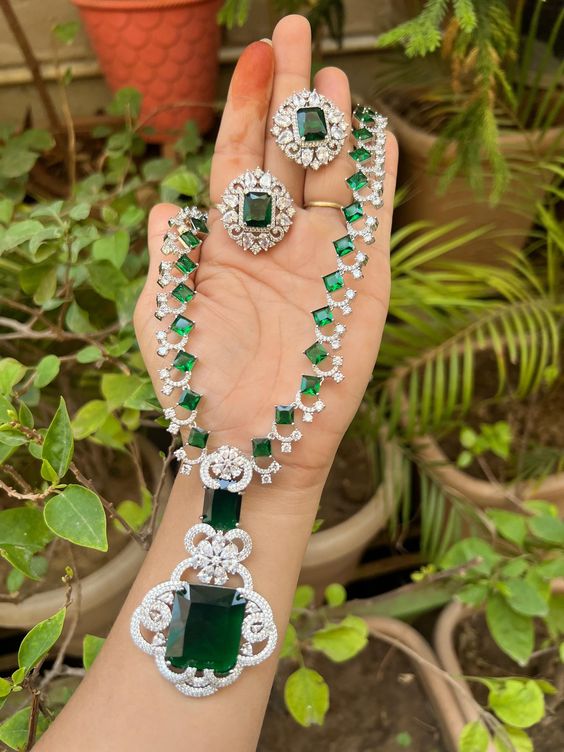 Scarlet Sparkle Hot-Selling Green Fancy Necklace Set with Matching Earrings